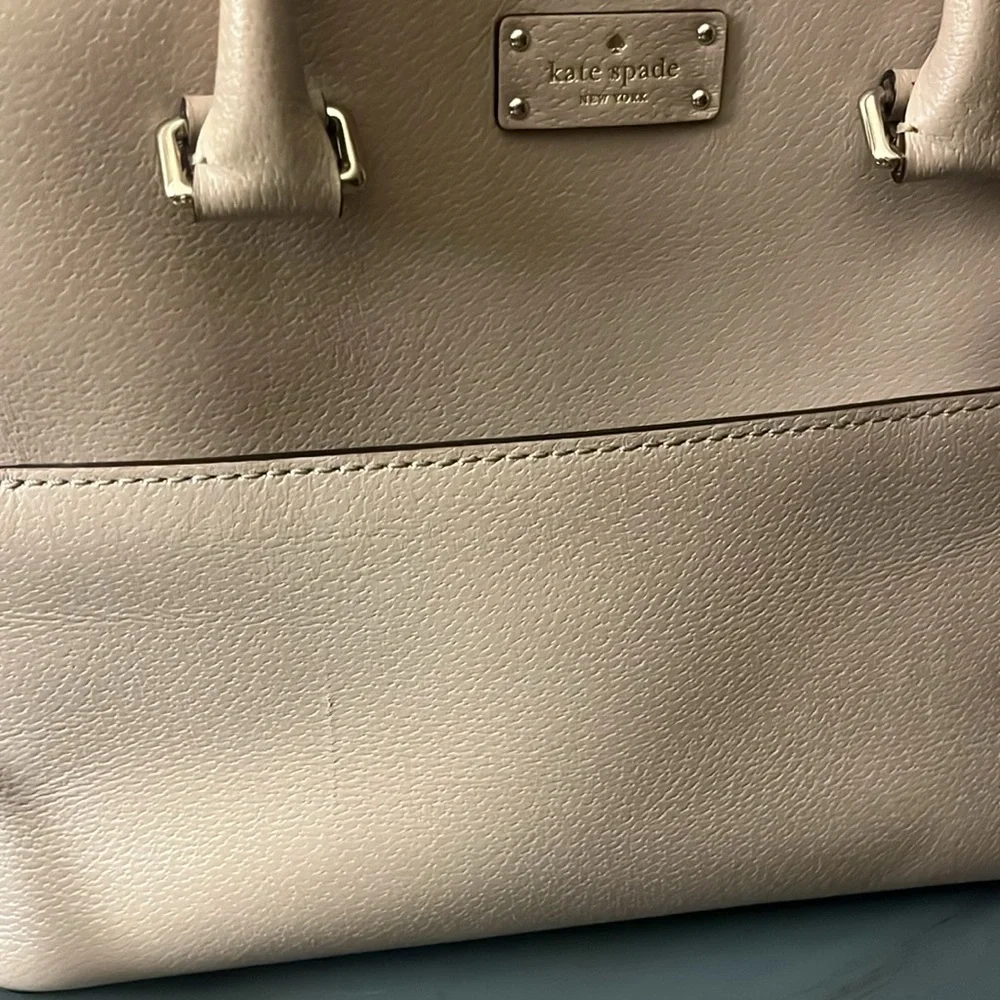 Kate Spade New York Grove Street Carli Satchel Cream / Beige Bag Purse EUC